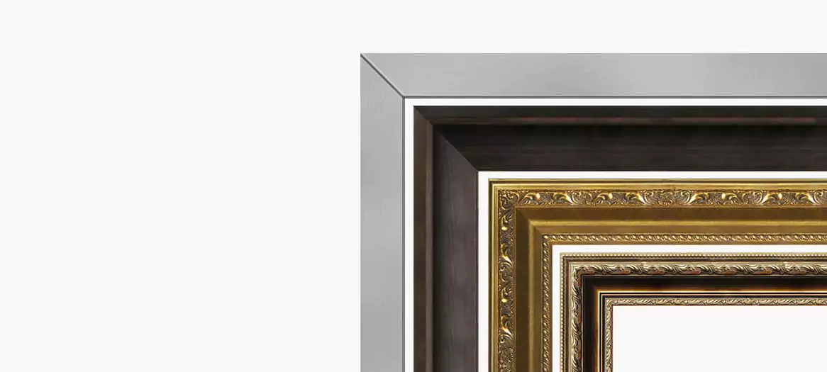 Stylish layer of the frame design.